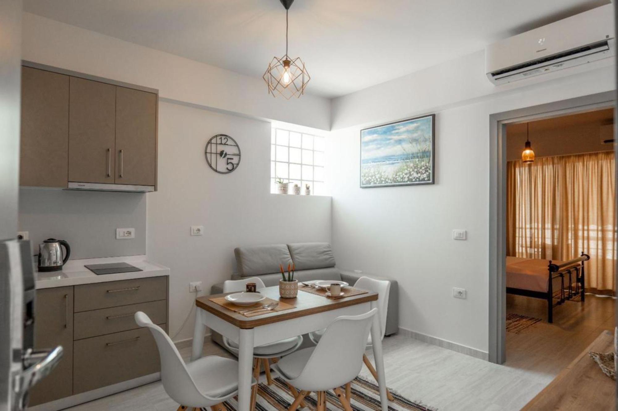 Aleksandra Apartments Sarande Exterior photo